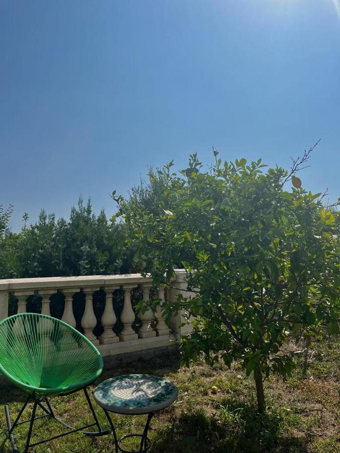 Appartement En Rez De Villa Beausite Mandelieu Esterno foto